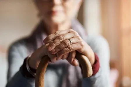 100 ildən çox yaşamağın sirri