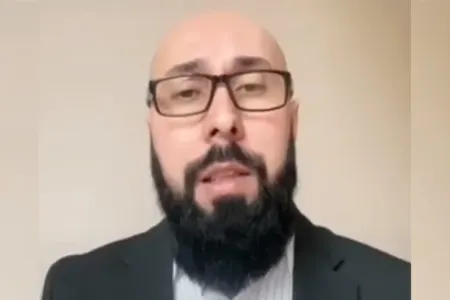 Azərbaycanda ilahiyyatçı azyaşlını yarımtikiliyə aparıb əxlaqsızlıq edib? - Detallar MƏLUM OLDU