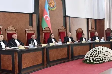Prezidentin sorğusu: - KM-in iclası başladı