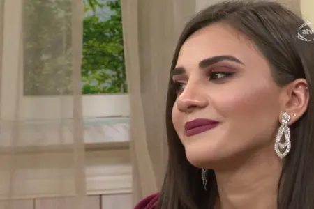 Tanınmış müğənni Bakıda ağır qəzaya düşüb: - Anası hadisə yerindəcə ölüb