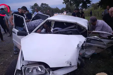 Dəhşətli qəzada ölənlər direktor müavininin ailə üzvləri imiş