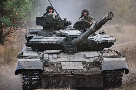 5 hərbçi tankla dağ çayını keçərkən - ÖLDÜ