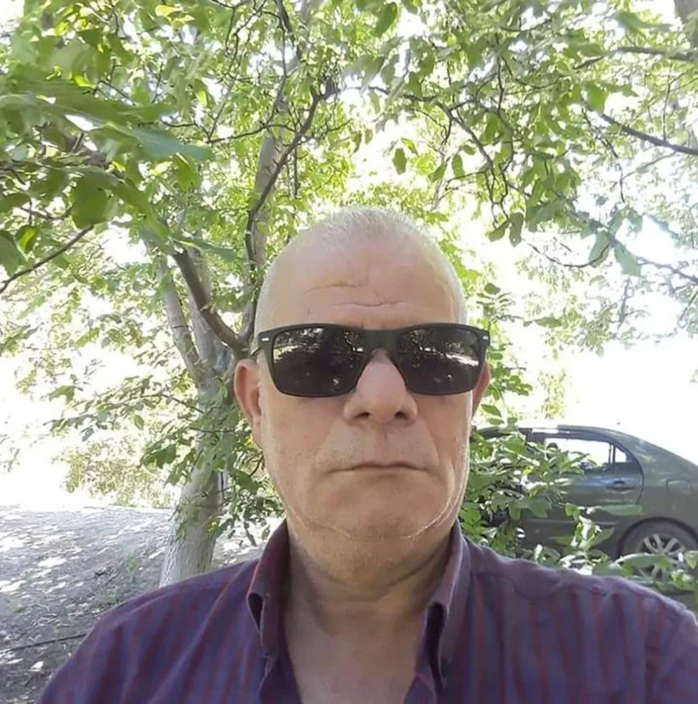 Yol kənarında ölü tapıldı - FOTO