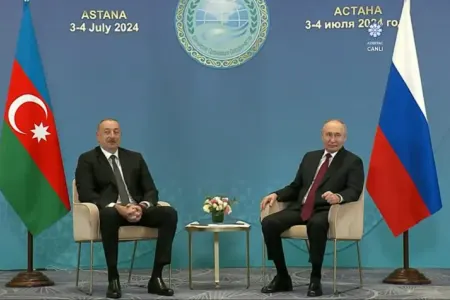 İlham Əliyevlə Putinin görüşü keçirilir - Video
