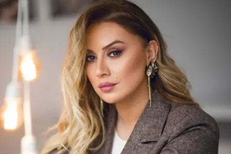 Roza Zərgərli: "Sizi mələm-mələm mələdəcəyəm" - VİDEO