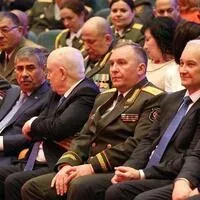 Zakir Həsənov Minskdə paradı izlədi