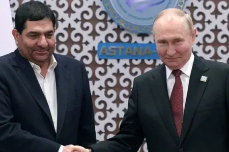 Putin İranın müvəqqəti prezidenti Mühbirlə görüşdü