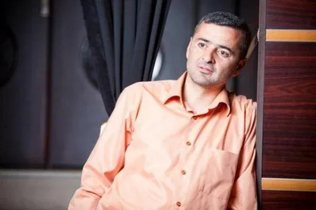 Əməkdar artist “Green Card” uddu - Ölkədən gedir? - FOTO