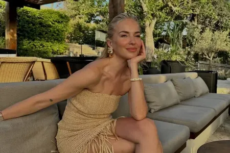 Burcu Esmersoy hamilədir?