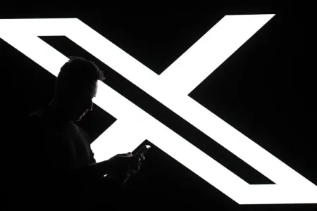 "X"in dizaynında inqilabi dəyişiklik: Bəyənmə və şərh bölmələri ləğv olunur
