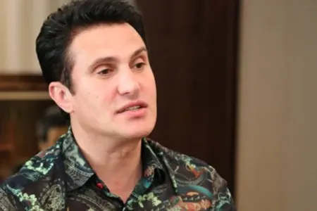 Nadir efirdə - GÖZ YAŞI TÖKDÜ