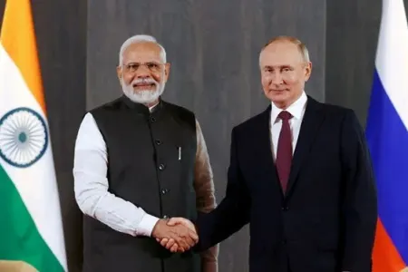 Putin Hindistanın baş naziri ilə görüşəcək