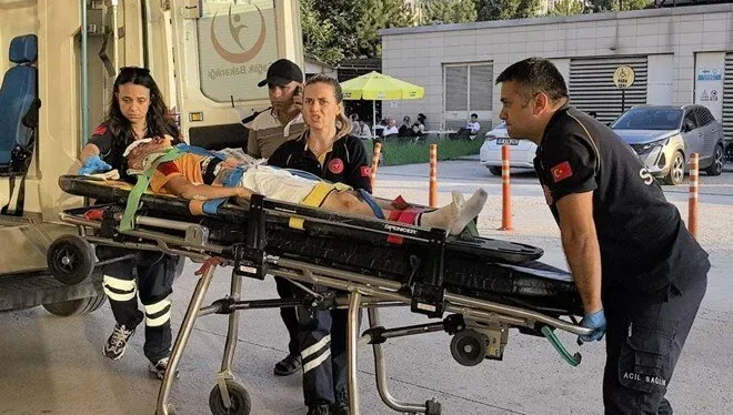 12 yaşlı Adəm yük maşınının altında - qaldı