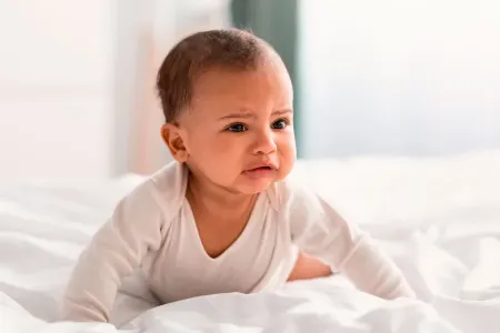 2 yaşlı övladına 9 bıçaq vurdu - Cəzasının yüngülləşdirilməsini istəyir