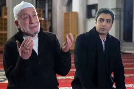 "Kurtlar Vadisi"nin Ömər babası ilə bağlı - YENİ XƏBƏR - FOTO