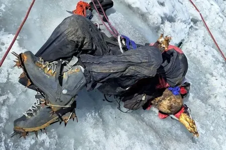 Alpinist 22 ildən sonra tapıldı - FOTO