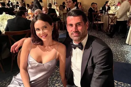 Zeynep Dəmirəl hamilədir?