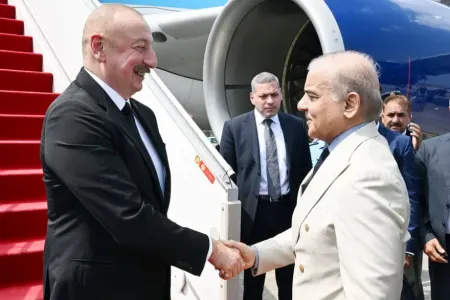 Prezident Pakistanda dövlət səfərində - FOTOLAR