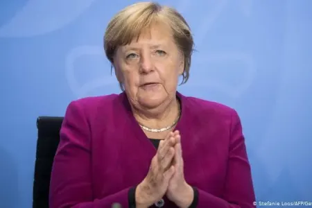 Merkel serial qəhrəmanı oldu