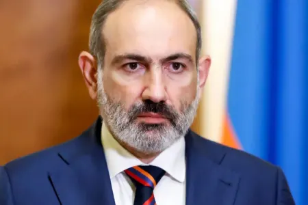 Paşinyan "Erməni xalqının tarixi"ni ləğv etdi