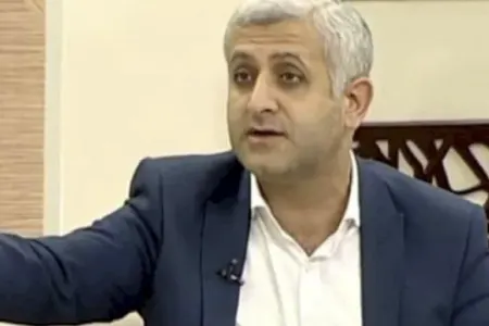 “Atasının evdə bir qram hörməti yoxdur, adam yerinə qoyulmur...” - Qalmaqallı sözlər