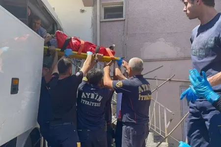 Sərnişin avtobusu evə girdi: - Ölən və yaralananlar var