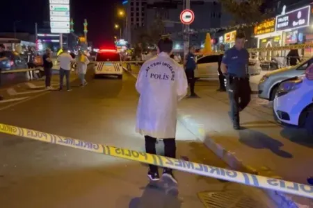 Restorana silahlı hücum: - Ölən var