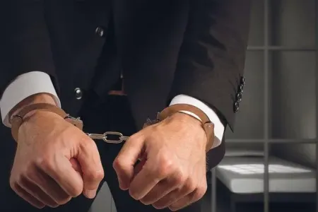 Azərbaycanda iş adamı oğlunu niyə həbs etdirib? - DETALLAR