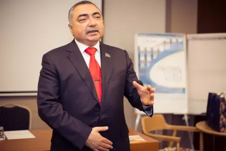 Rüfət Quliyev deputatlıqdan geri çəkildi - Nə işlər görəcəyini AÇIQLADI