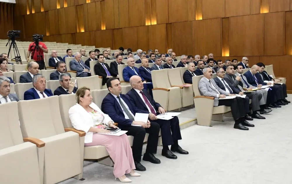 YAP Mərkəzi Aparatında müşavirə keçirilib