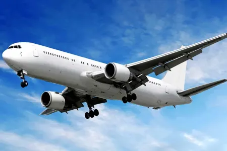 Qazaxıstanda təyyarə qəzaya uğradı