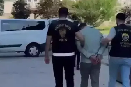 Həyat yoldaşını və uşaqlarını bıçaqlayan şəxs - SAXLANILDI
