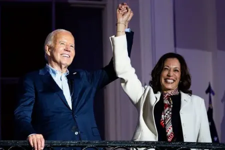 Kamala Harris REKORD ianə - topladı