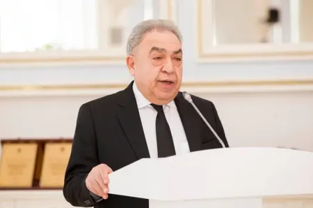 Səfa Mirzəyev vəfat etdi