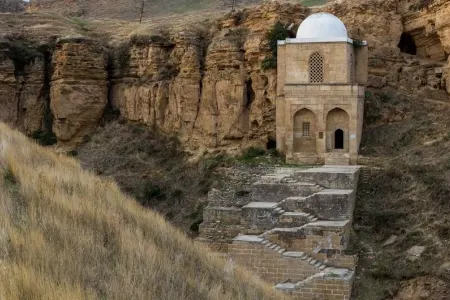 Azərbaycanda bu türbə bərpa ediləcək