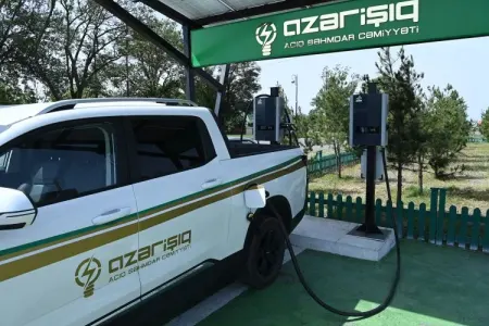 "Azərişıq" paytaxtda və regionlarda enerji doldurma məntəqələri quraşdırır