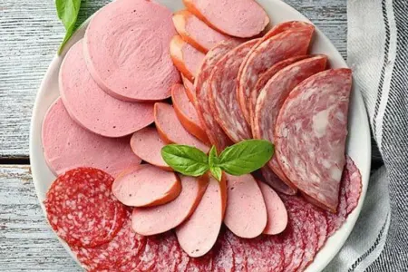 Kolbasa ölümü tezləşdirir - Araşdırma