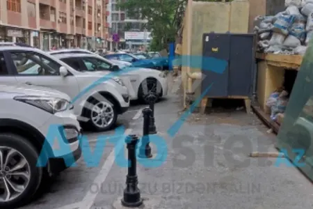 Bu küçədə səki insanları ölümə aparır - FOTO