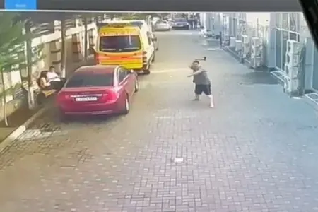 Ağadadaş Ağayevin balta atdığı qadın - DANIŞDI