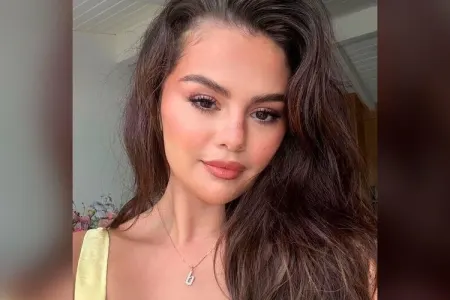 Sevgilisi müğənniyə 600 min dollarlıq hədiyyə aldı