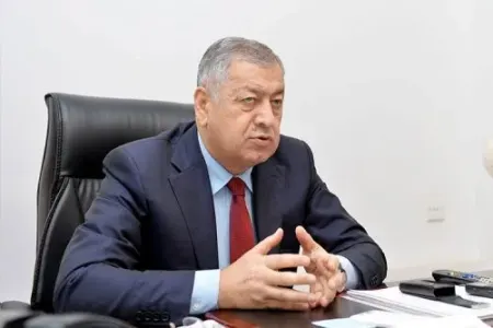 Vahid Əhmədov geri çəkilməsindən danışdı