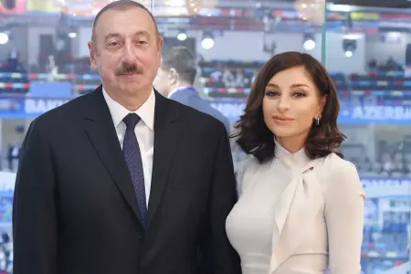 İlham Əliyev və Mehriban Əliyeva Hidayət Heydərova zəng etdilər