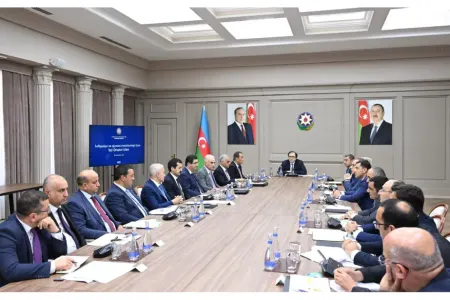 Hökumət infilyasiya ilə mübarizəni müzakirə etdi