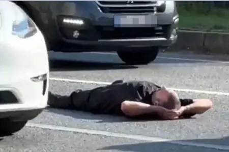 Bakıda yolda uzanan şəxs həbs edildi