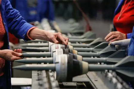 Bolqarıstanda silah zavodunda partlayış baş verdi