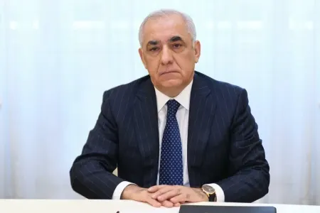 Baş nazirdən bu universitetlə bağlı - QƏRAR