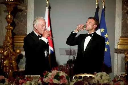 Fransa Makronun xərclərindən danışır
