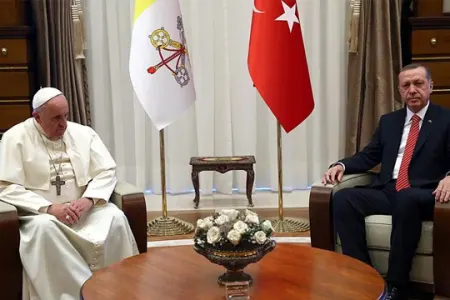 Ərdoğan Roma Papası Fransisk ilə görüşdü