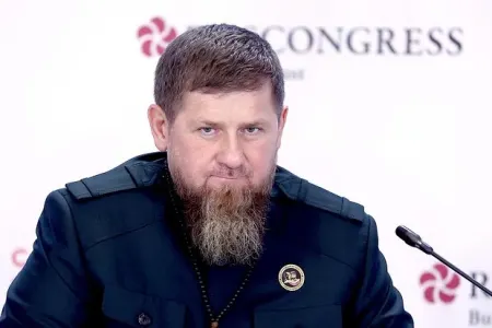 Kadırov: "Zelenski diz çöküb üzr istəməlidir"