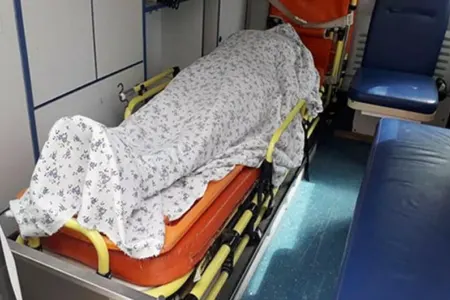 Gəlini tərəfindən baltalanan qadın XƏSTƏXANADA ÖLDÜ